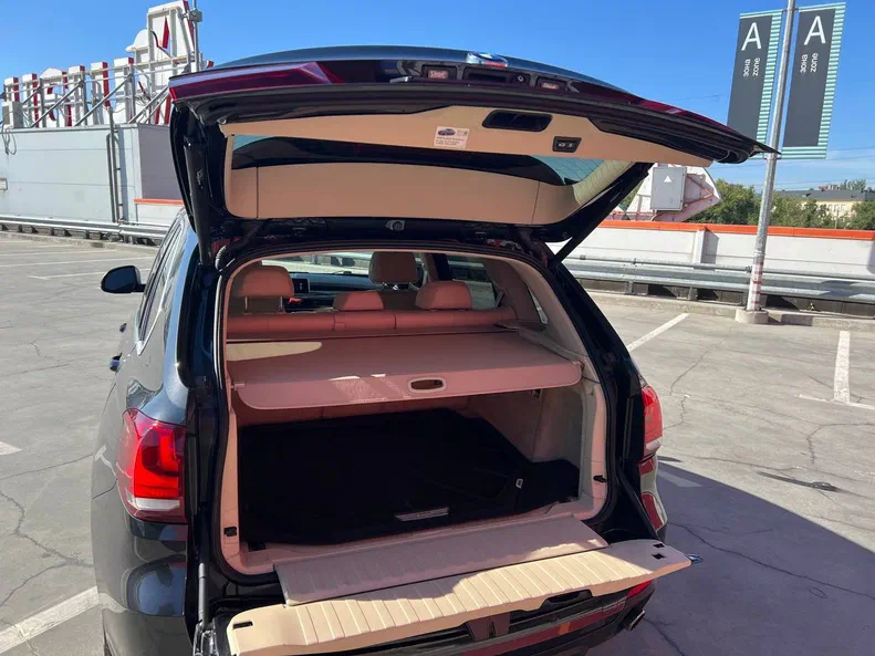 BMW X5 2015 - 5