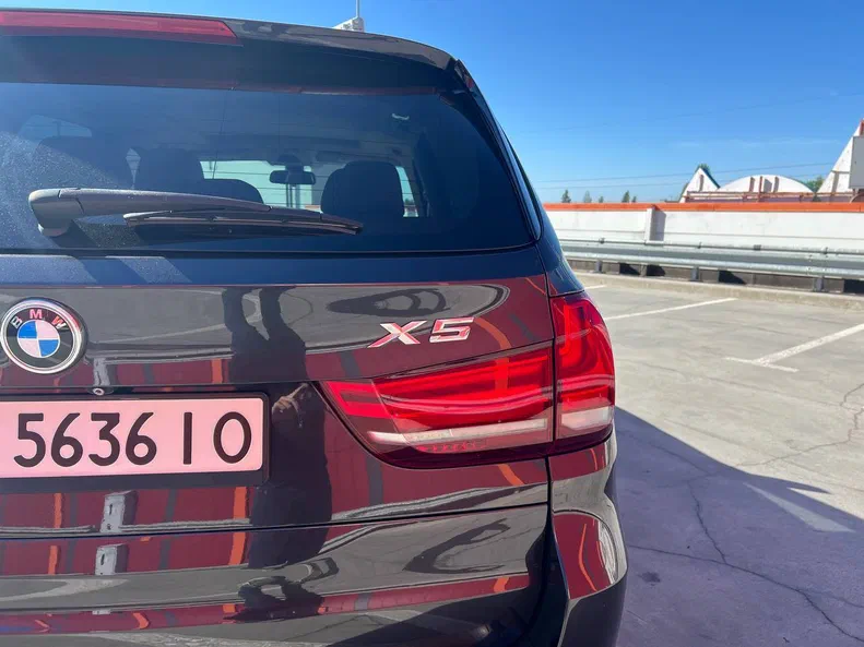 BMW X5 2015 - 6