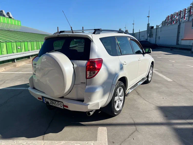 Toyota RAV4 2008 - 29