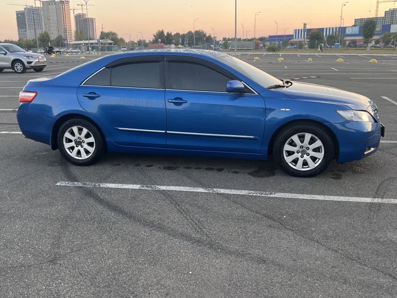 Toyota Camry 2007