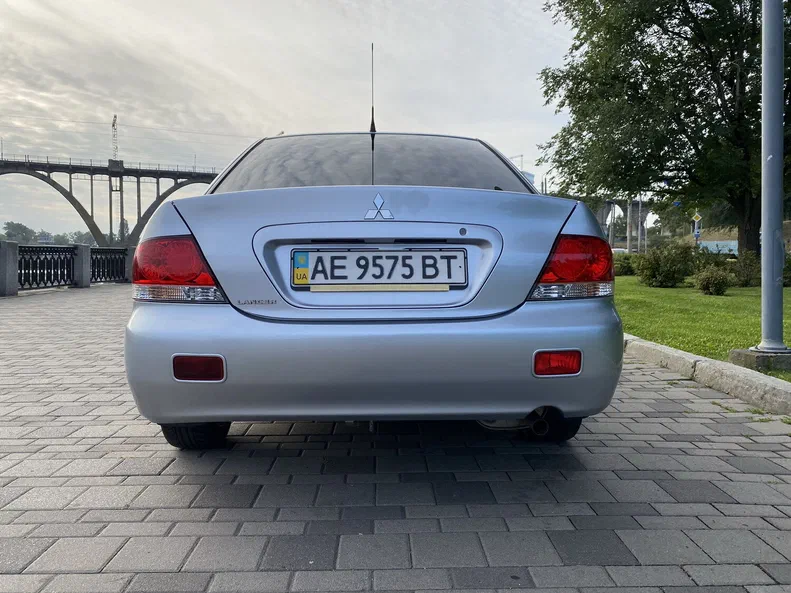 Mitsubishi Lancer 2008 - 9