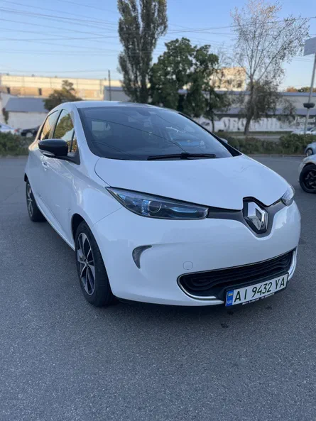 Renault ZOE 2017 - 12