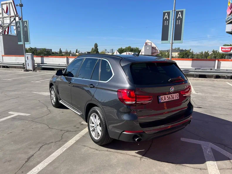 BMW X5 2015 - 28