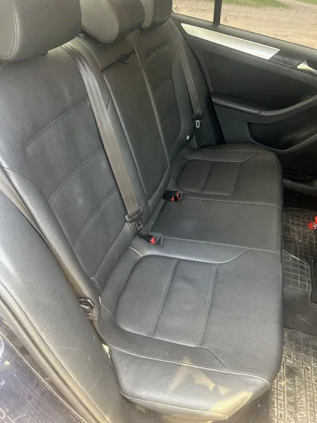 Volkswagen Jetta 2011 - 5