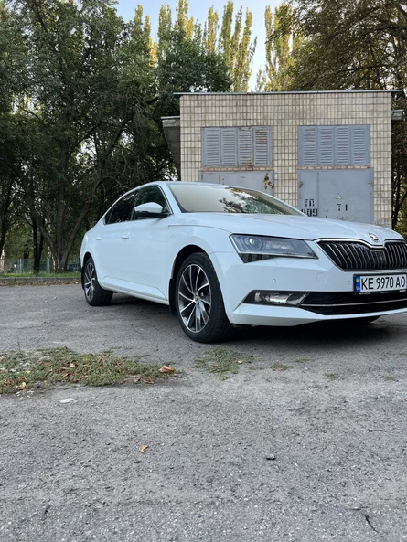 Skoda Superb 2016 - 9