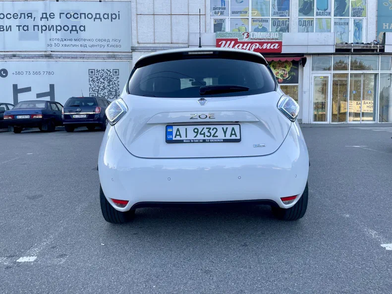 Renault ZOE 2017 - 11