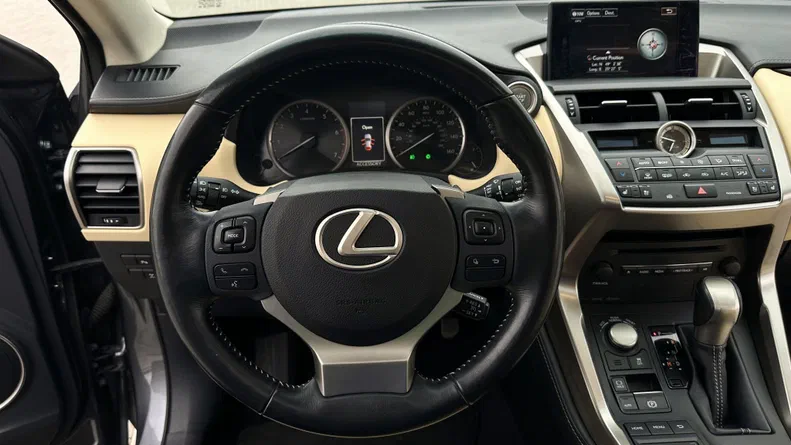 Lexus NX 2016 - 16