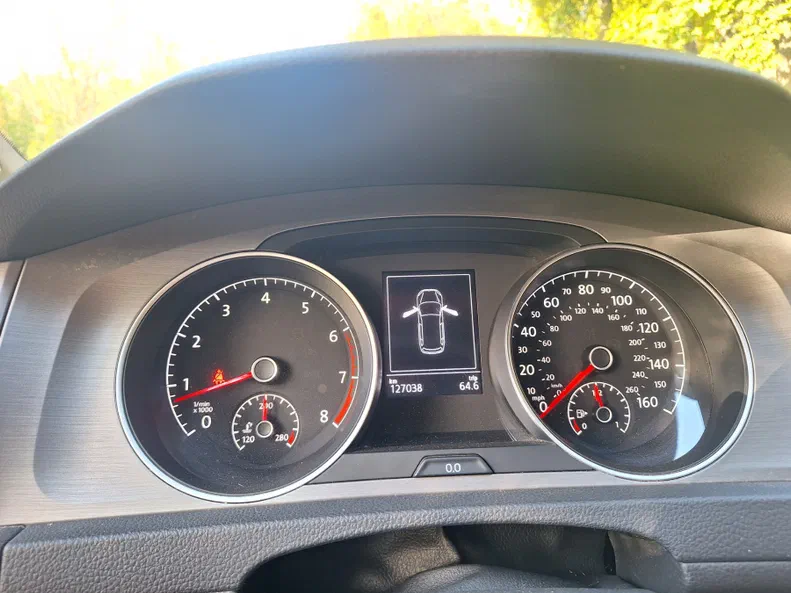 Volkswagen Golf 2015 - 6