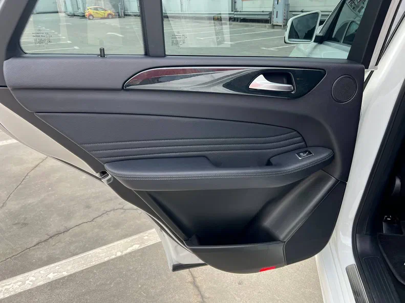 Mercedes-Benz GLE 2016 - 18