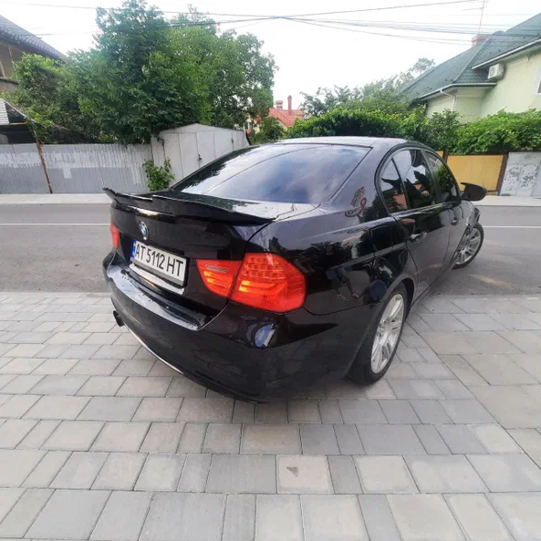 BMW 3 серія 2009 - 17