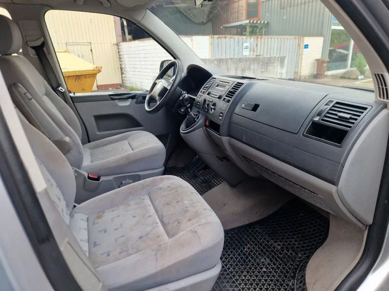 Volkswagen Transporter 2007 - 8
