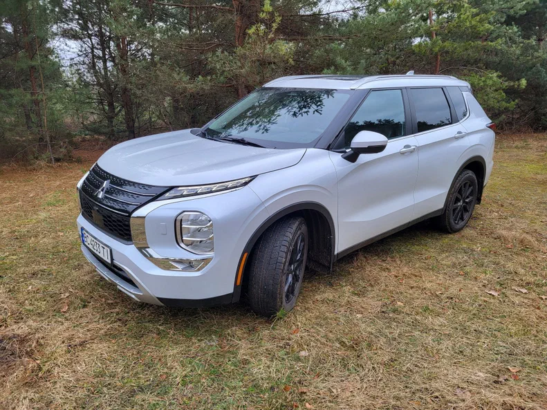 Mitsubishi Outlander 2021