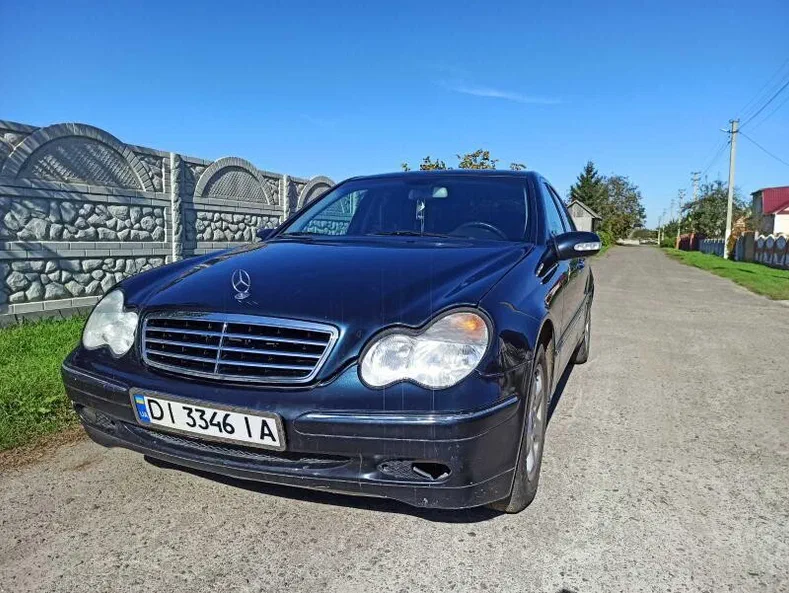 Mercedes-Benz C-Клас 2001 - 7