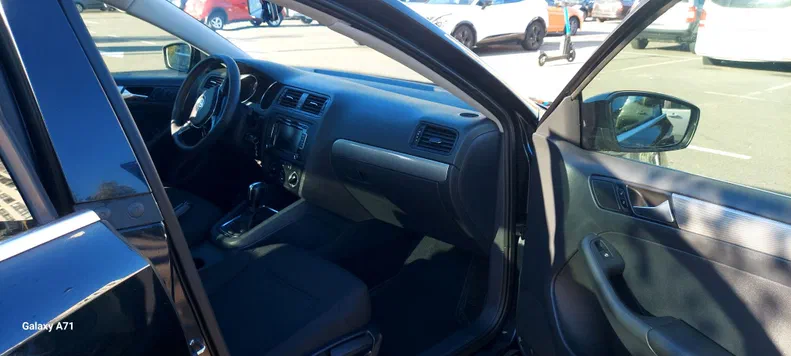 Volkswagen Jetta 2015 - 11