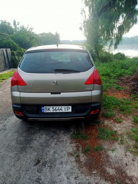 Peugeot 3008 2012