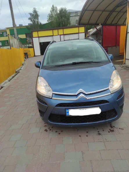 Citroen C4 Picasso 2011 - 12