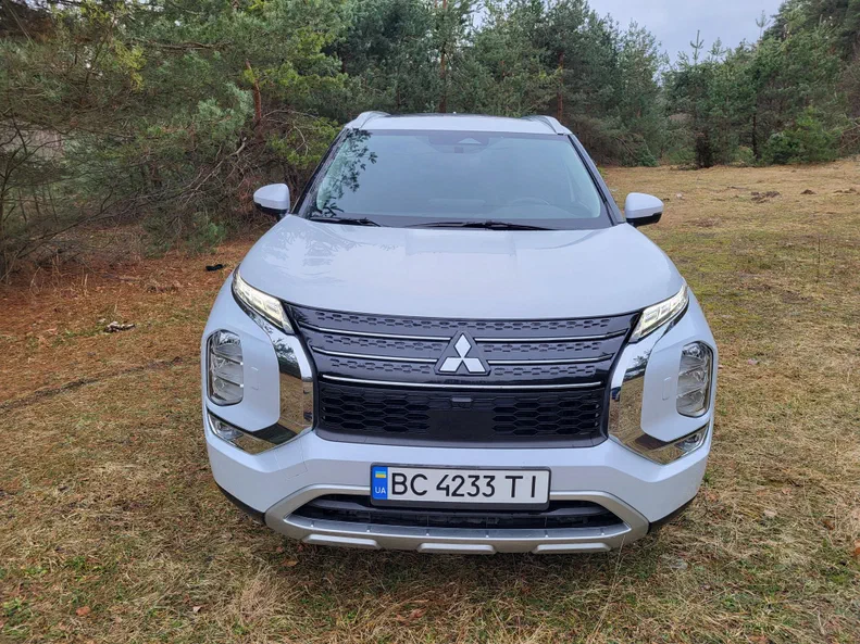 Mitsubishi Outlander 2021