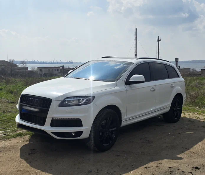 Audi Q7 2015