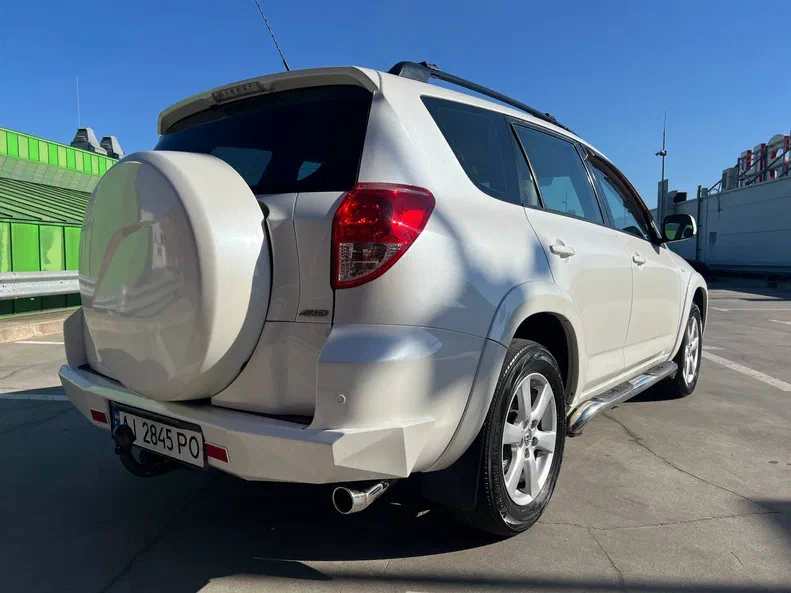 Toyota RAV4 2008 - 28