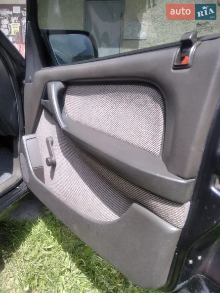 Opel Omega 1988 - 10