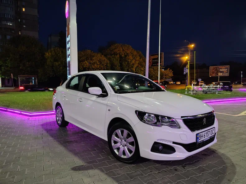 Peugeot 301 2017 - 13