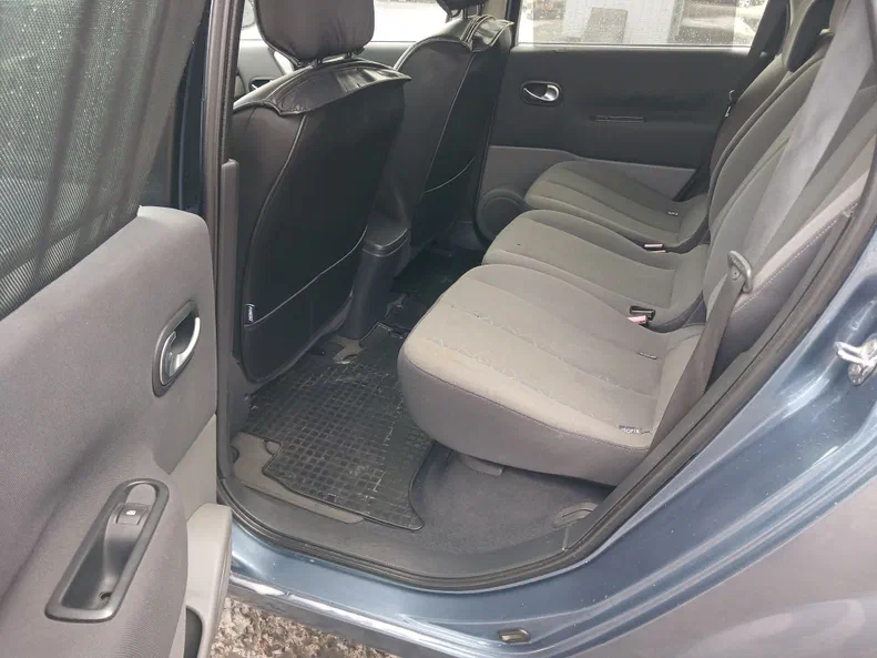 Renault Scenic 2007 - 10