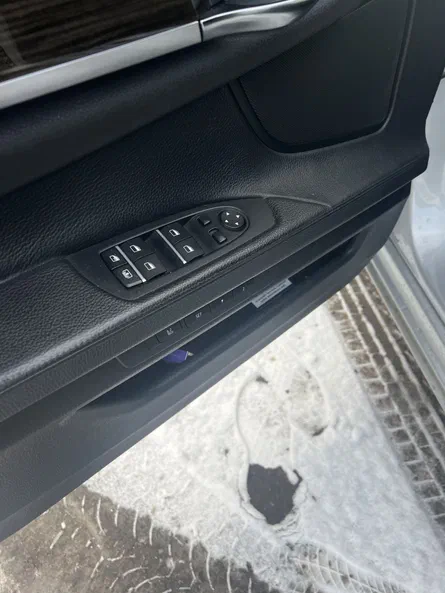 BMW 7 серія 2014 - 12