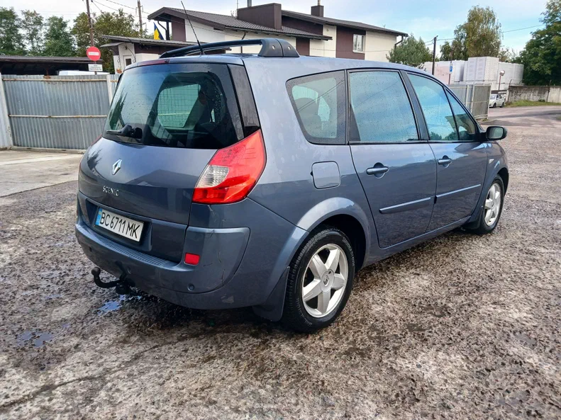 Renault Scenic 2007 - 11