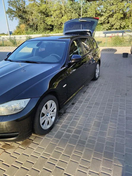 BMW 3 серии 2011