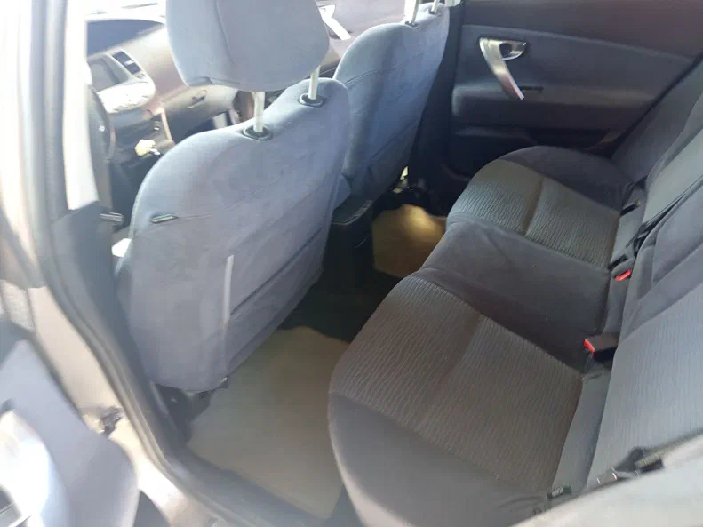 Nissan Primera 2007 - 8