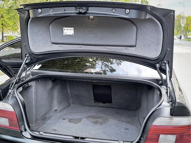 BMW 5 серии 2000