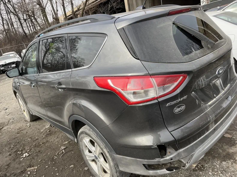 Ford Escape 2015 - 9