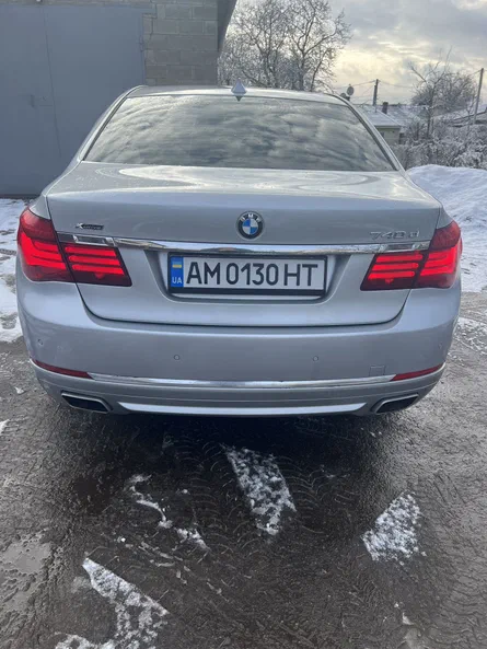 BMW 7 серія 2014 - 28