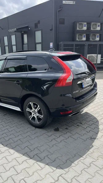 Volvo XC60 2011