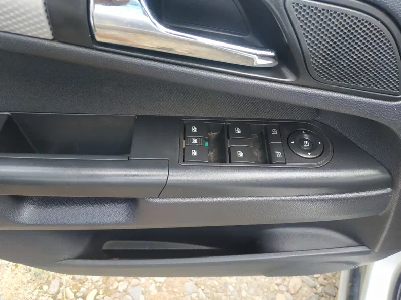 Opel Zafira 2011 - 12