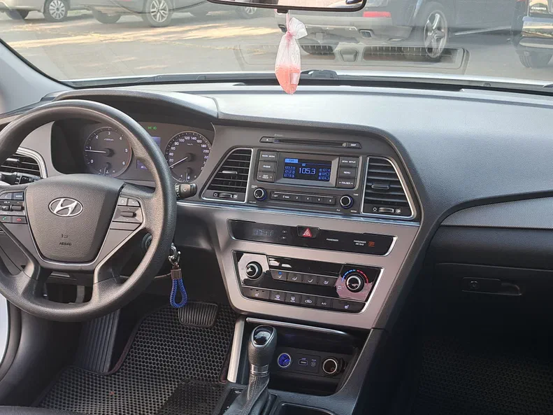 Hyundai Sonata 2016 - 23