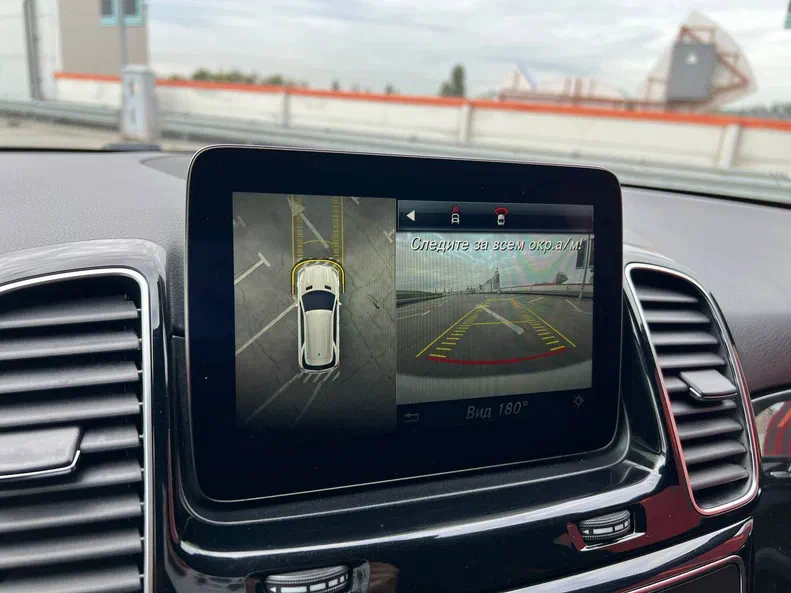 Mercedes-Benz GLE 2016 - 42