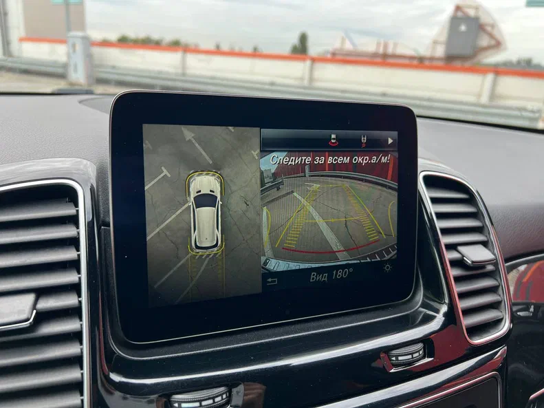 Mercedes-Benz GLE 2016 - 41