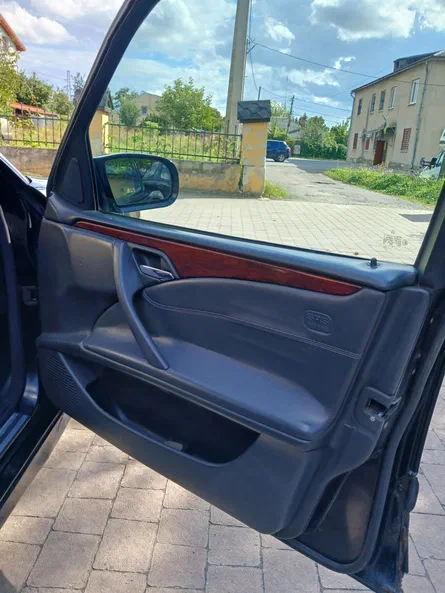 Mercedes-Benz E-Класс 2000