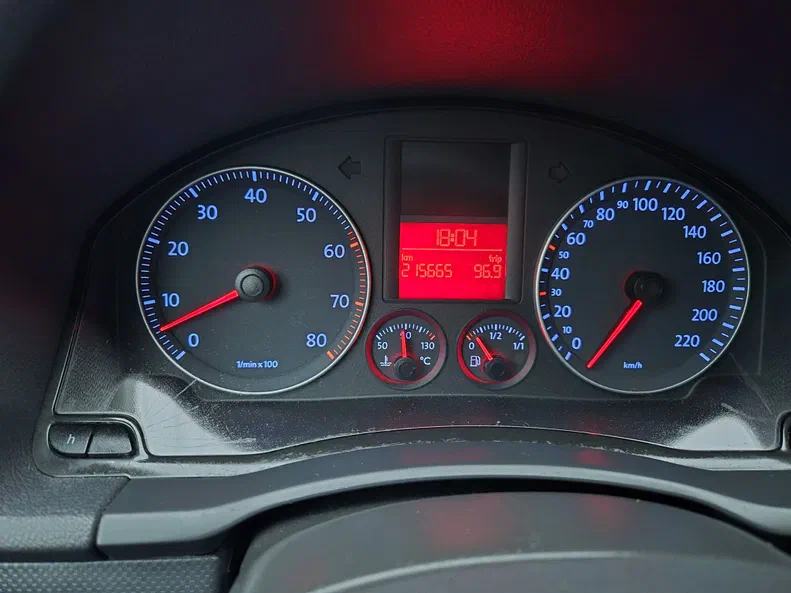 Volkswagen Golf 2004 - 12