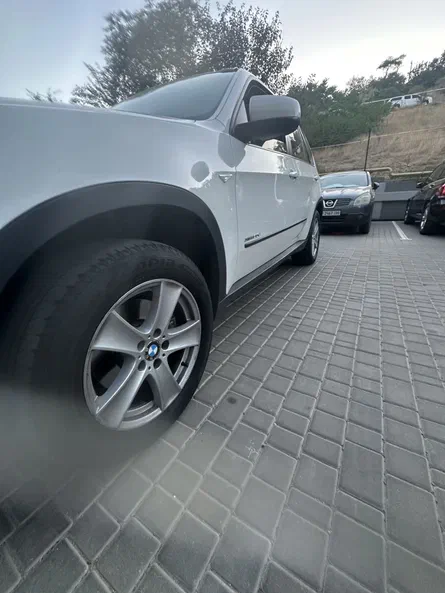 BMW X5 2012 - 11