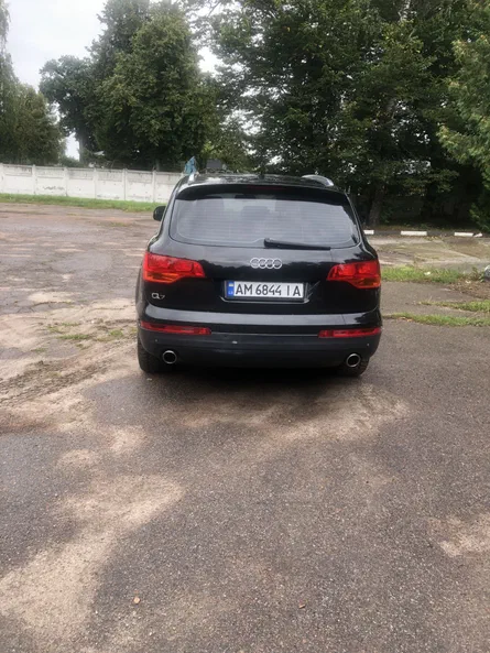Audi Q7 2006 - 8