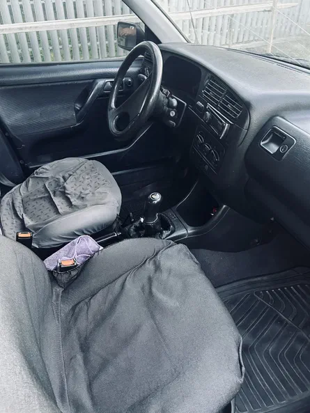 Volkswagen Golf 1993