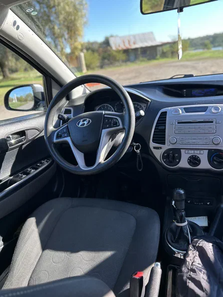 Hyundai i20 2010 - 5