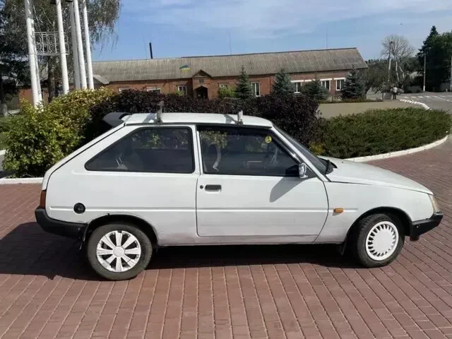 ЗАЗ 1102 «Таврия» 1989