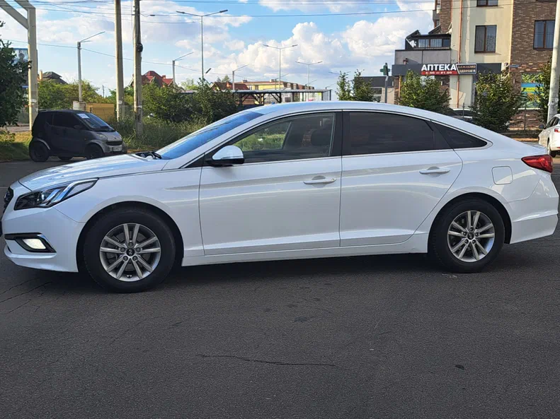 Hyundai Sonata 2016 - 14