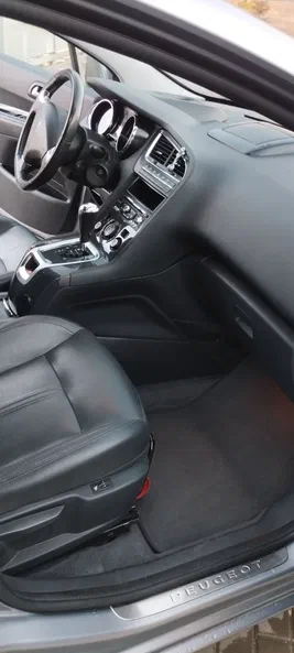 Peugeot 5008 2015 - 5