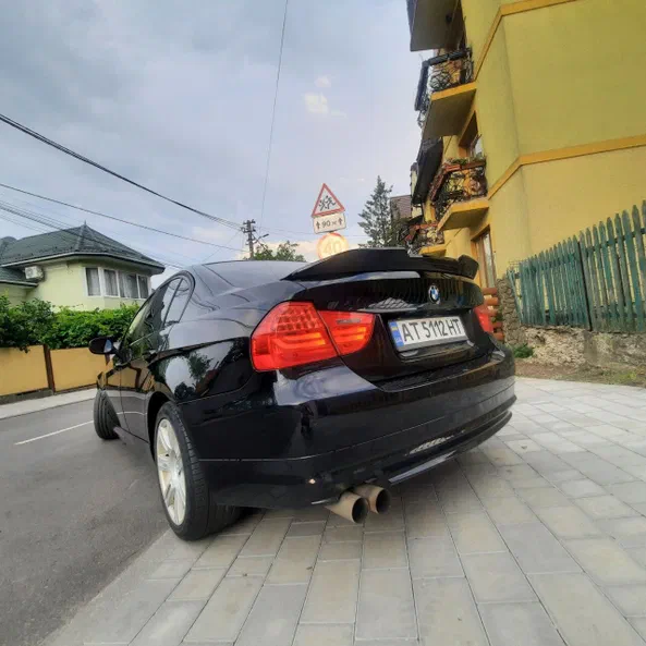 BMW 3 серія 2009 - 9