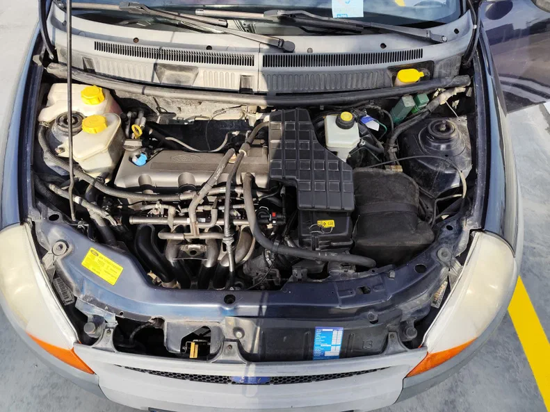 Ford KA 2006 - 7