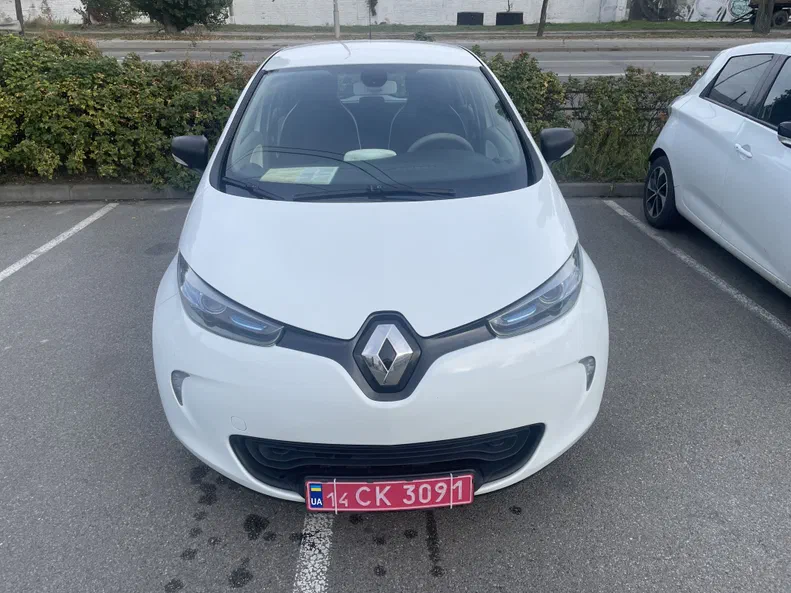 Renault ZOE 2019 - 12